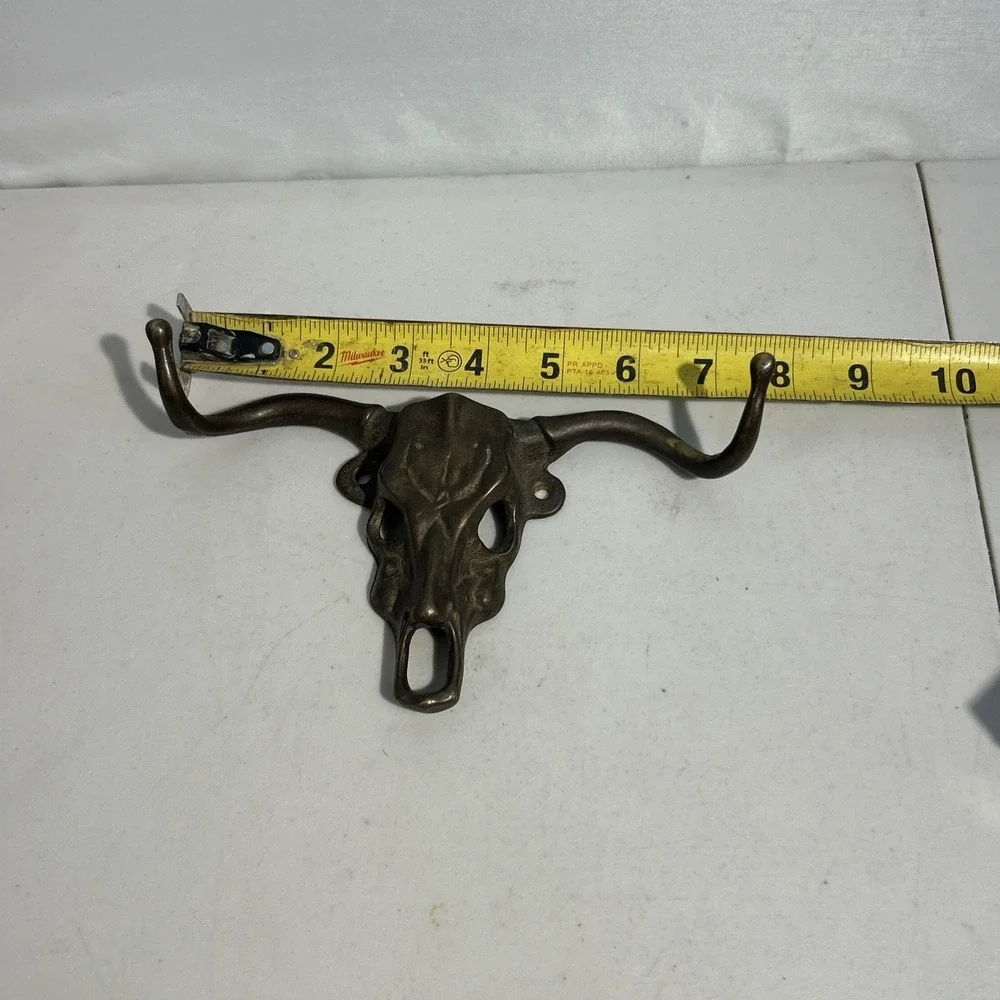Modern Cast Bronze Steer Head Skull Wall Mounted Sculpture, Decorative Fine Art